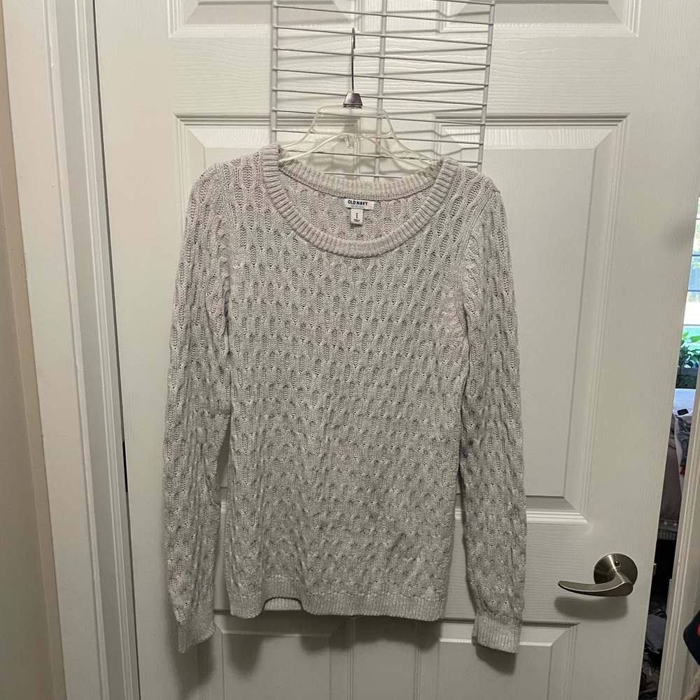 Old Navy knit sweater